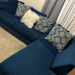 Couch Looking For Love