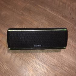 Sony SRS-XB31 Portable Bluetooth Speaker Bluetooth speakers - Black