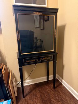 Vintage black Asian Flower China cabinet