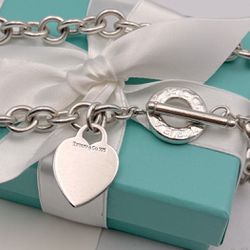 Tiffany & Co. Silver Heart Tag toggle Necklace 