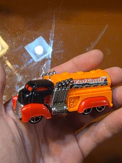 2013 Hot Wheels HW City Fast Gassin ' 47 Red/Orange L2 Light Play