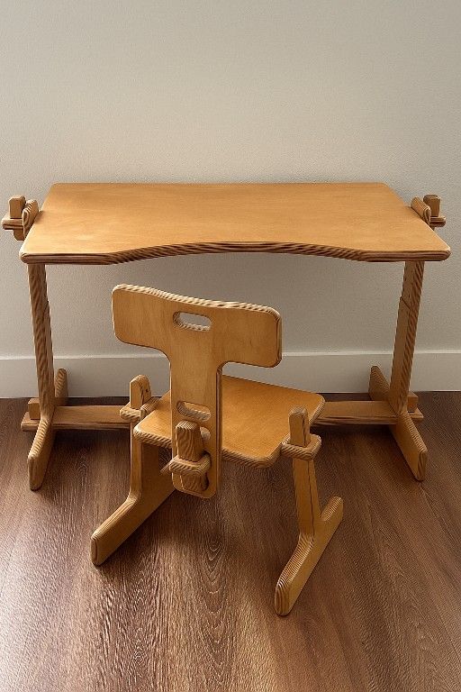 Kids Desk