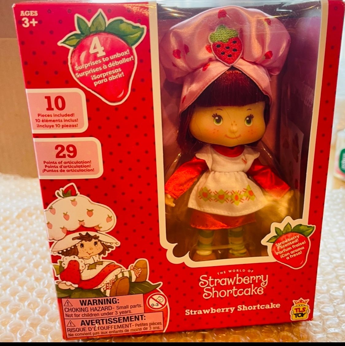 Strawberry Shortcake 5.5” Fashion Scented Doll