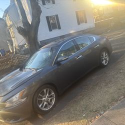 Nissan maxima For Sale 