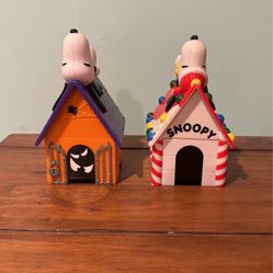 Snoopy From Peanuts Whitman’s Candies Piggy Banks 