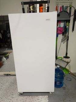 Upright freezer