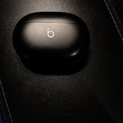 Beats By Dre Studio Buds 