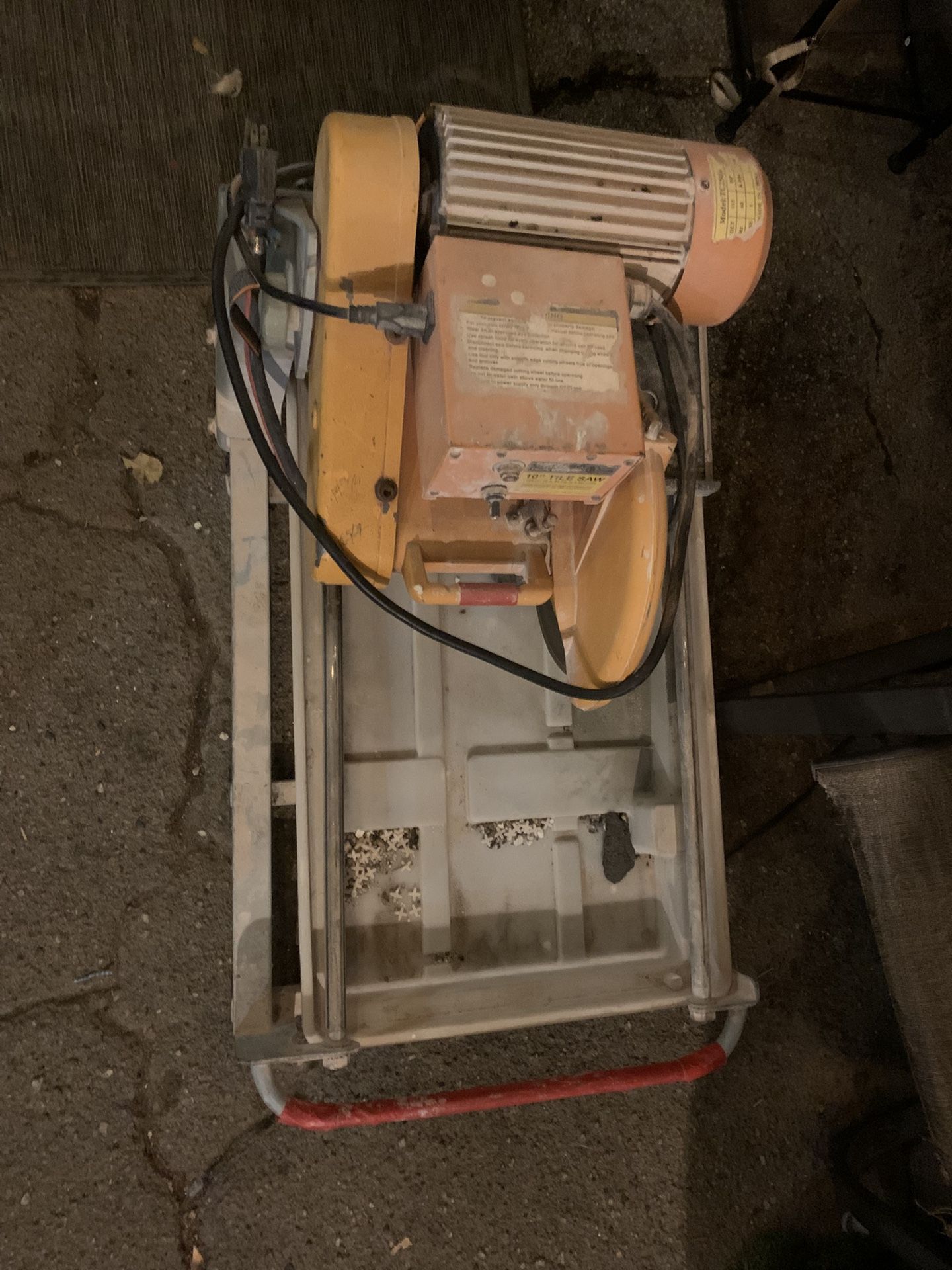 Chicago Electric 10” Tile Saw