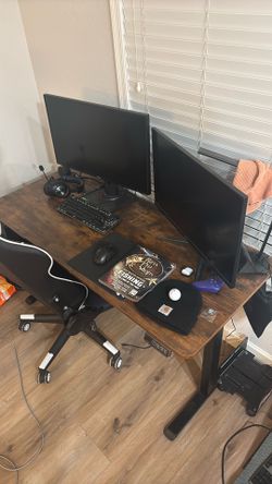 Standing computer desk - ask about the monitors and keyboard/mouse