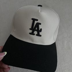 Black LA hat