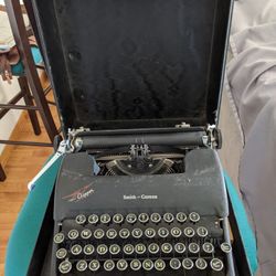 1948 Smith Corona Typewriter