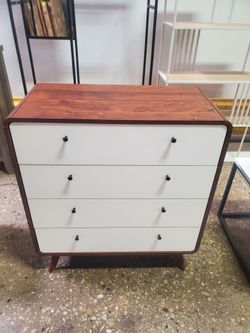 New Mid Century Modern 4 Drawer Chest Dresser(New In A Box)