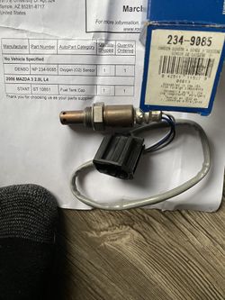 Oxygen (02) Sensor for 2006 Mazda 3