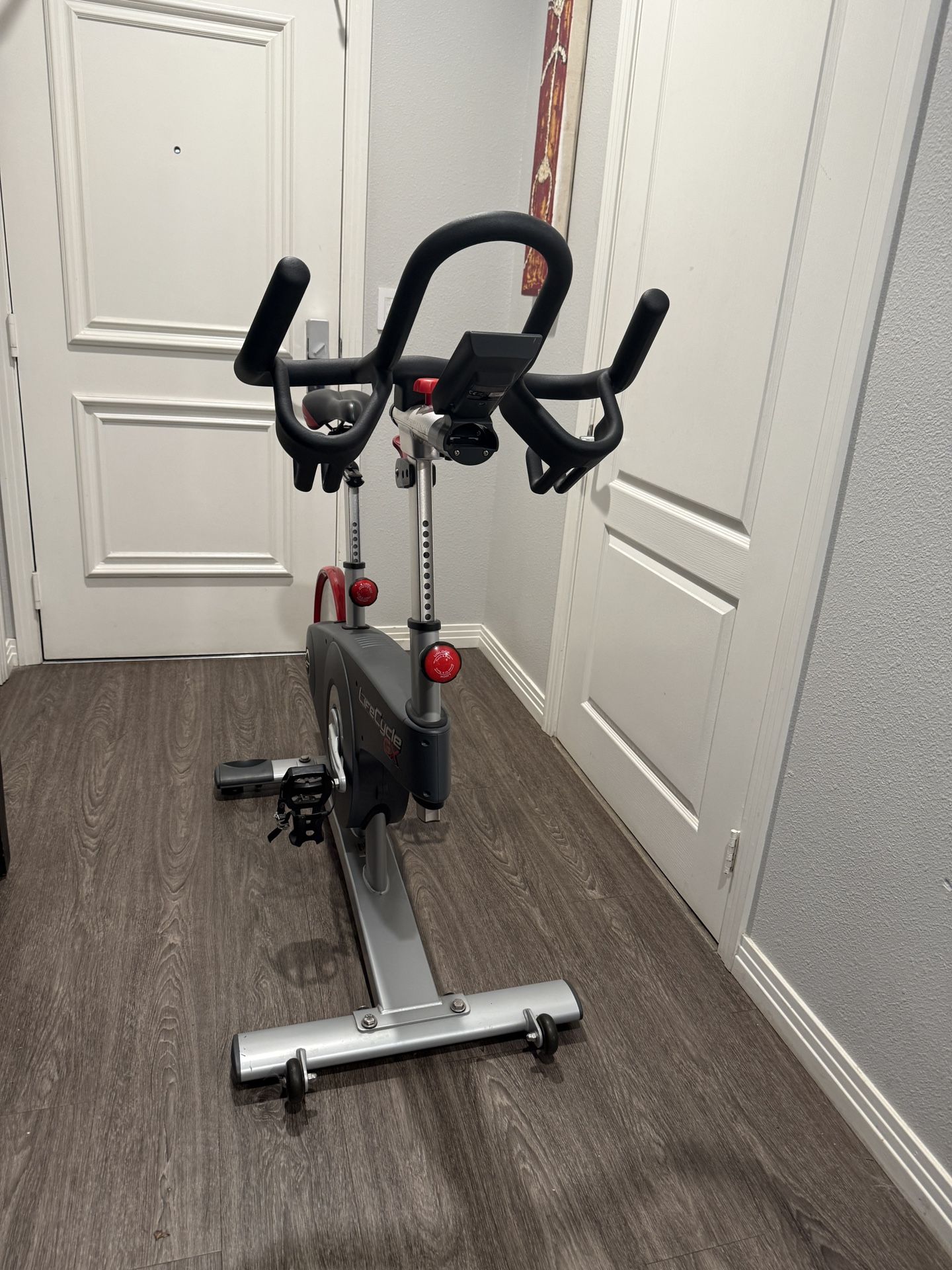 Life Cycle Gx Exercise Bike