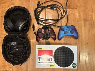 Xbox Series S Bundle