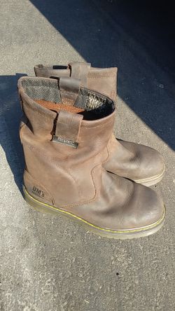 Dr. Martens Industrial warped boards size 10 m