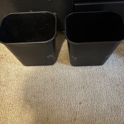 Trash bin -small|two