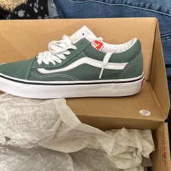 Women’s Vans 