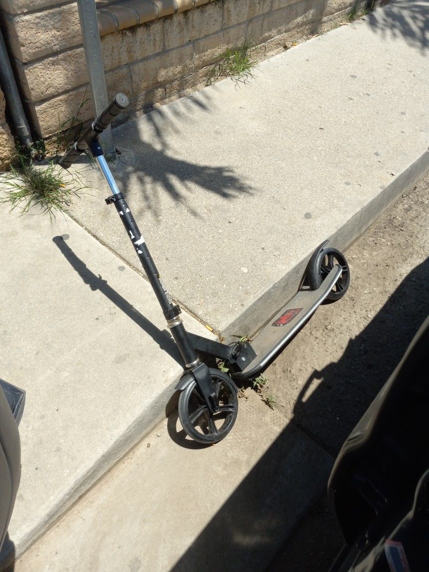 SCOOTER JETSON 