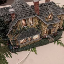 Thomas Kincade Hawthorne Village Pieces 
