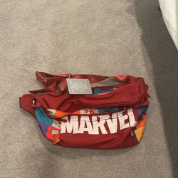 Extra Large Marvel Fanny Pack