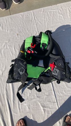 Zeagle Men’s BCD with Air2, Medium, Black/Green