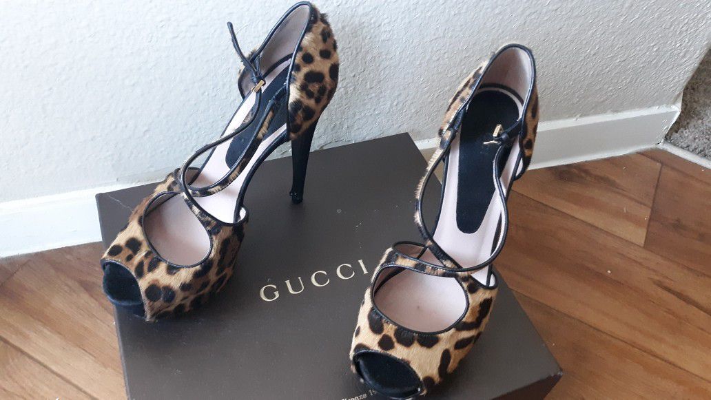 Gucci Leopard Heels