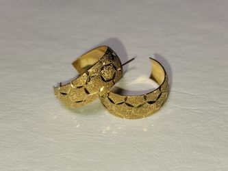 Gold, Silver And Other Jewelry Items