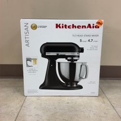 KITCHEN AID ARTISAN TILT-HEAD STAND MIXER 5QT KSM150PSBM MATTE BLACK 