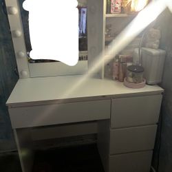 Vanity 