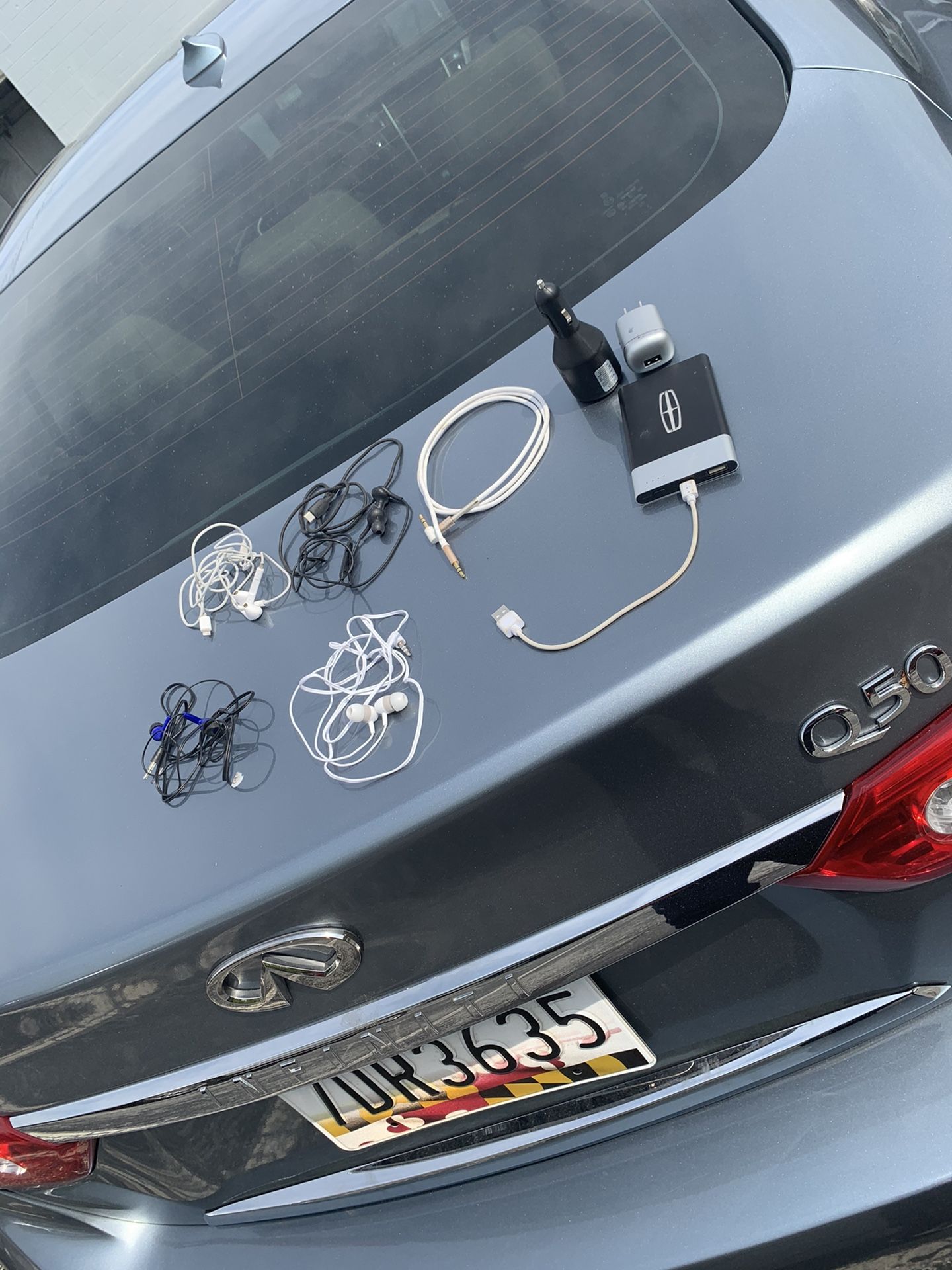 iPhone Headphones Android Headphones Regular Headphones Car Charger Piece Wall Piece And Portable Charger Everything For 20