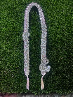 Grad leis