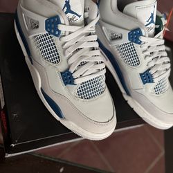 JORDAN 4 MILITARY BLUE SIZE 10