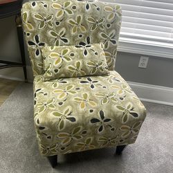 2 cayute floral patterns boutique chair