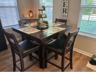 Wood Pub style dining table with storage shelf & 4 chairs