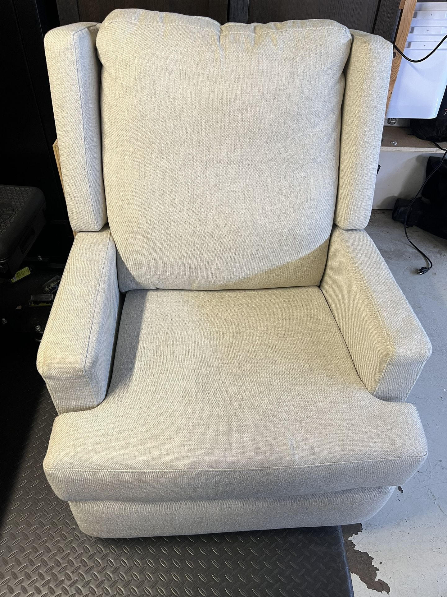 Glider / Recliner Powered