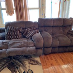 Raymour & Flanigan Excellent condition reclining soft couches. Moving out sale don’t lose this awesome deal