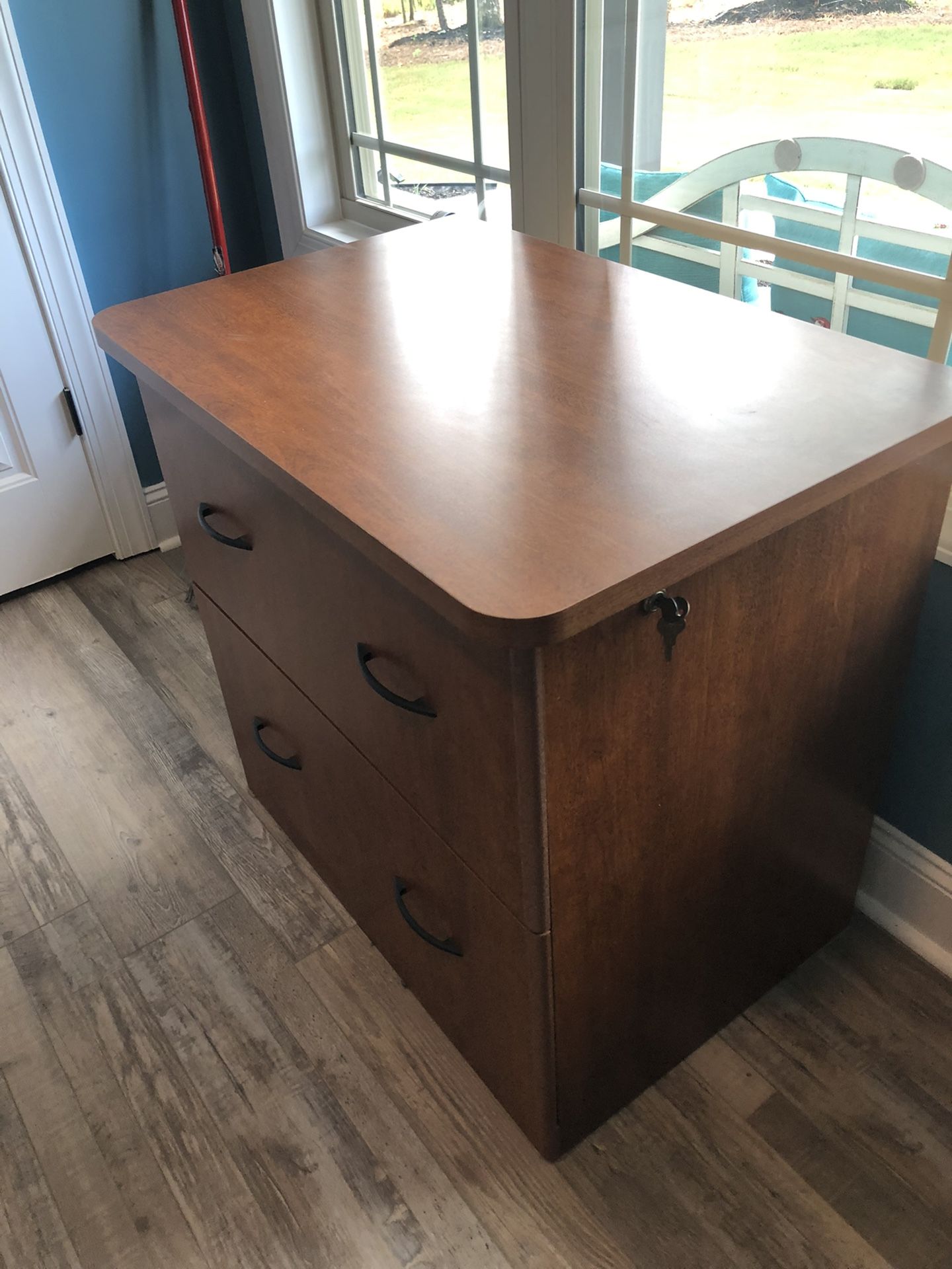 Executive Desk/File Cabinet