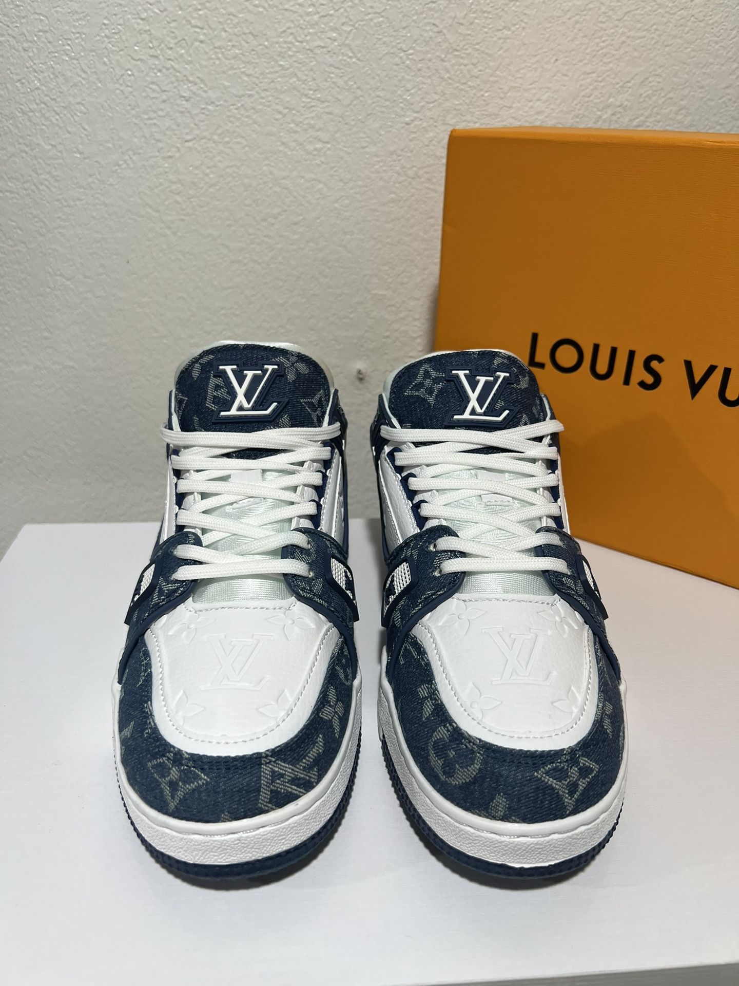 New LV Men’s Shoes.