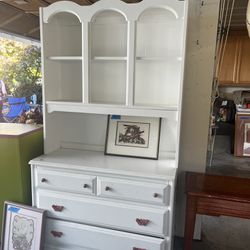 White Dresser With Hutch 