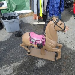 Horse Centerpiece 