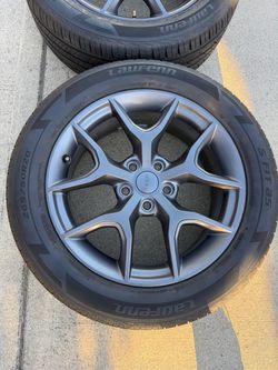 Jeep wheels and Tires
