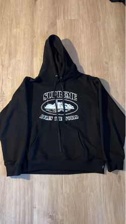 Supreme hoodie