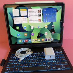 Apple IPad Air 4th Generation (10.9” Liquid Retina/ 2020 Model) 64GB with keyboard case, stylus pen & Accessories (256gb $499)