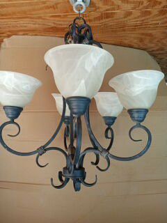 Chandelier 5 Lights.