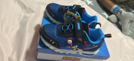 Boys Sega Sonic Shoes size 11