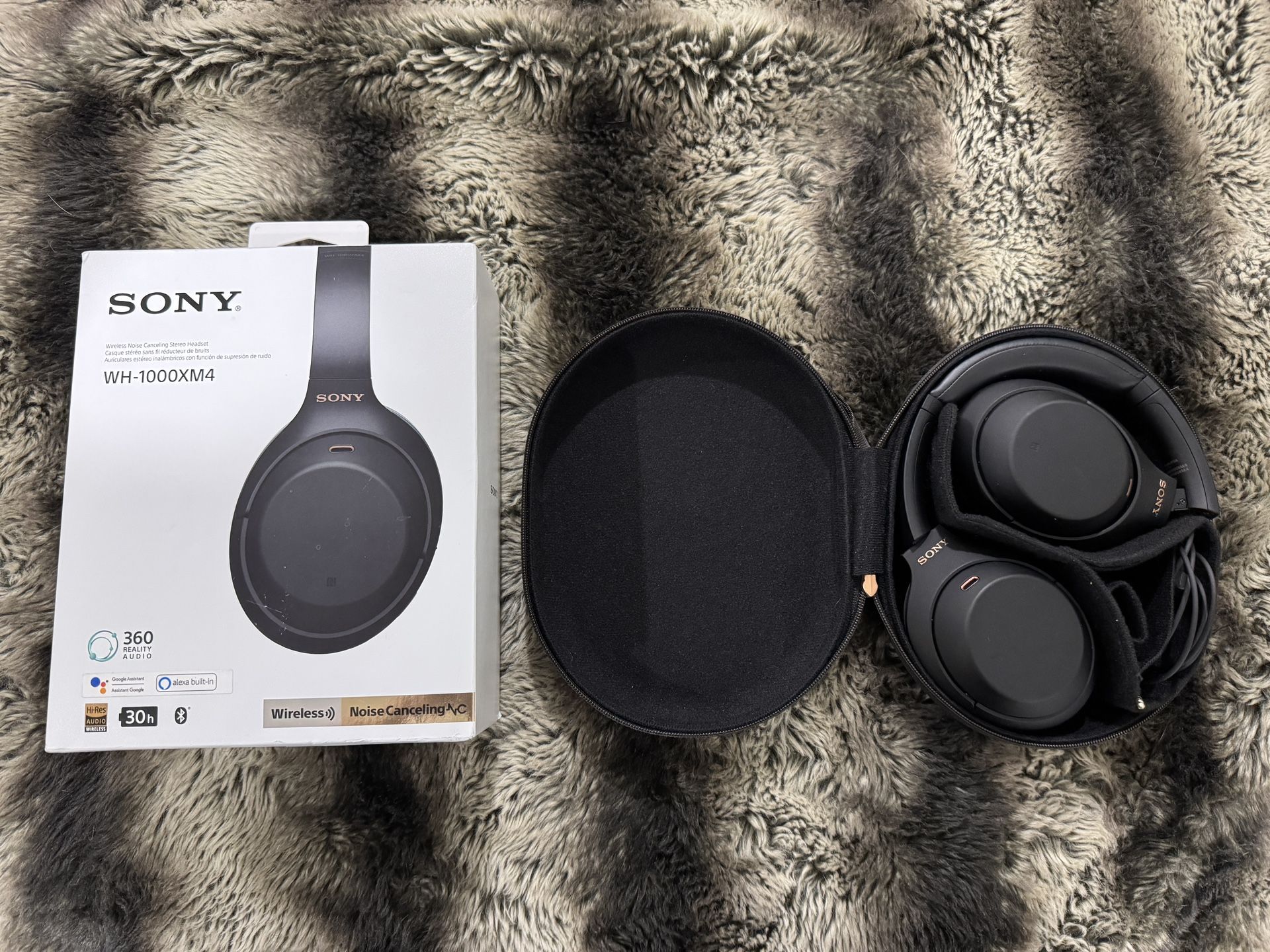 Sony WH-1000XM4 Wireless Premium Noise-Canceling Hi-Res Stereo Headset - Black