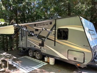 2017 RV Travel Trailer StarCraft