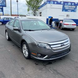2011 FUSION SE /105,000MILES/CLEAN TITLE / LEATHER  INTERIOR / BLUETOOH /RUNS & DRIVES GOOD