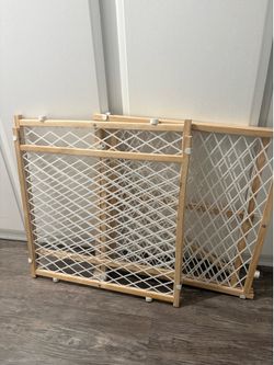 2 Kids wooden wall safety Gate